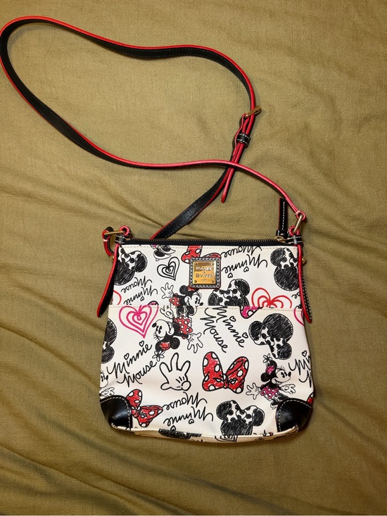 Dooney & Bourke Handbags - Dooney & Bourke Minnie Mouse Hearts & Bows Letter Carrier